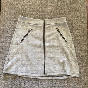 Gap stretchy zipper skirt